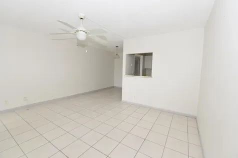 164 Andover G West Palm Beach FL 33417