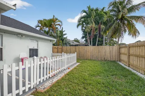 24 Misty Meadow Drive Boynton Beach FL 33436