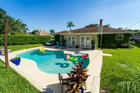 2131 Mark Drive Lake Worth FL 33461