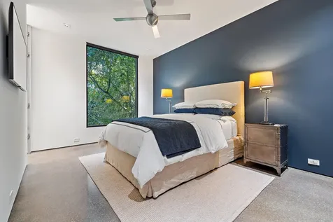 12 N Beach Road Jupiter Island FL 33455