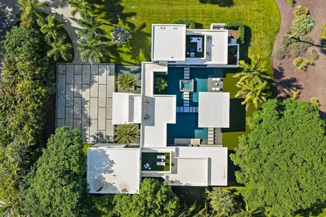12 N Beach Road Jupiter Island FL 33455