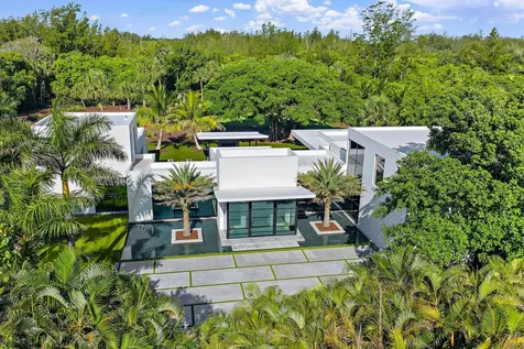 12 N Beach Road Jupiter Island FL 33455