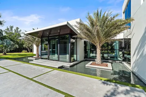 12 N Beach Road Jupiter Island FL 33455