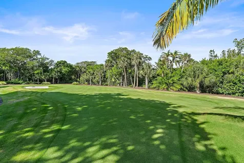 12 N Beach Road Jupiter Island FL 33455