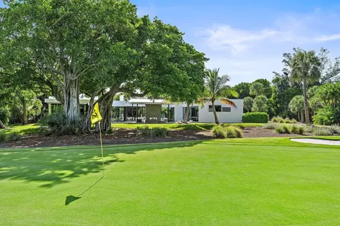 12 N Beach Road Jupiter Island FL 33455