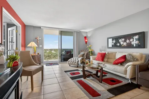1050 Hillsboro Mile Hillsboro Beach FL 33062