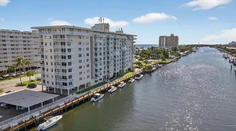 1050 Hillsboro Mile Hillsboro Beach FL 33062