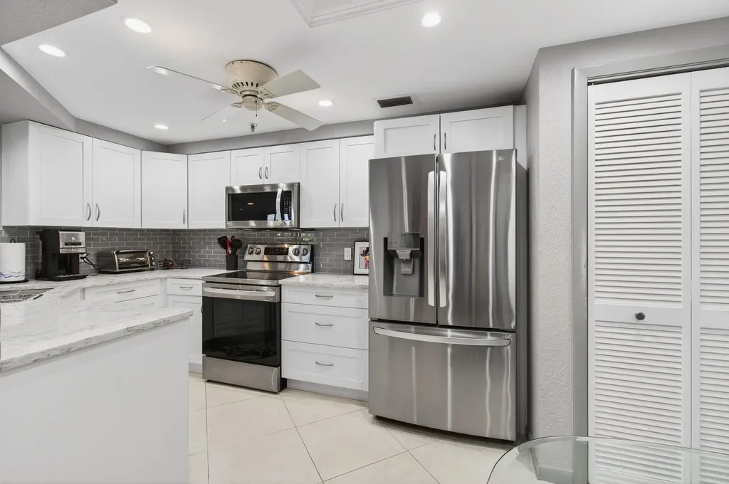 16032 Lomond Hills Trail Delray Beach FL 33446