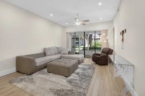 7484 La Paz Boulevard Boca Raton FL 33433