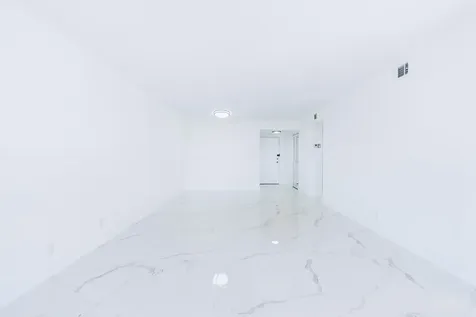 600 Parkview Drive Hallandale Beach FL 33009
