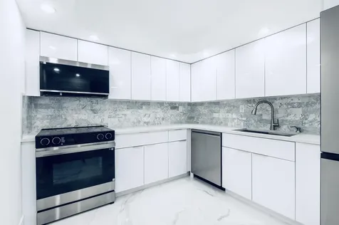 600 Parkview Drive Hallandale Beach FL 33009