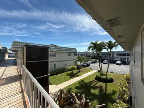 741 Monaco P Delray Beach FL 33446