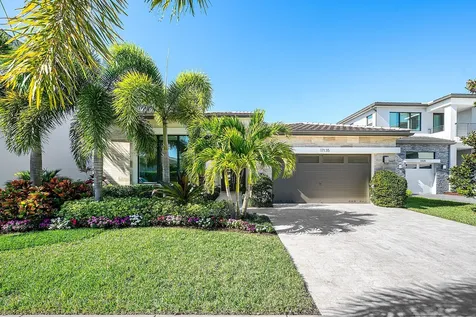17135 Abruzzo Avenue Boca Raton FL 33496