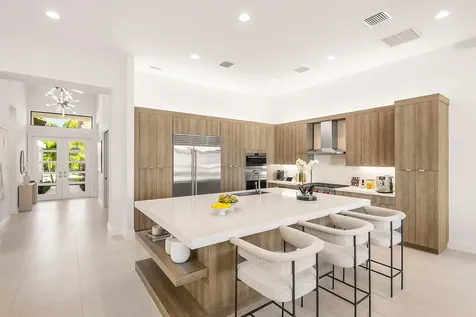 17135 Abruzzo Avenue Boca Raton FL 33496