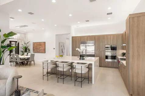 17135 Abruzzo Avenue Boca Raton FL 33496