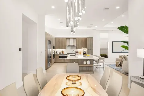 17135 Abruzzo Avenue Boca Raton FL 33496