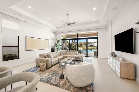 17135 Abruzzo Avenue Boca Raton FL 33496