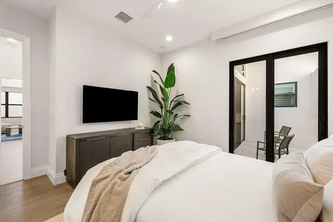 17135 Abruzzo Avenue Boca Raton FL 33496