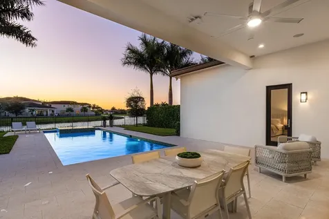 17135 Abruzzo Avenue Boca Raton FL 33496