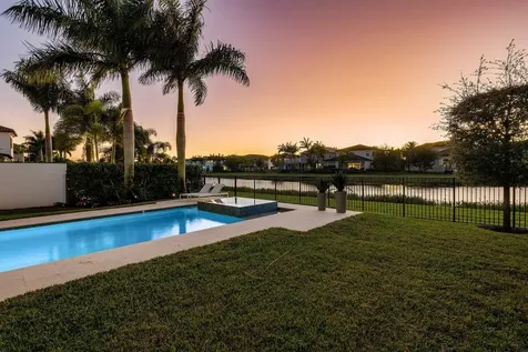 17135 Abruzzo Avenue Boca Raton FL 33496