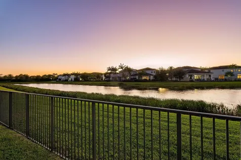 17135 Abruzzo Avenue Boca Raton FL 33496