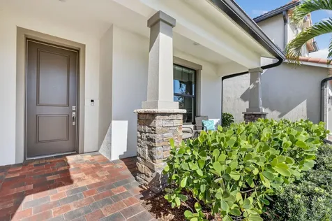 8275 Pedigree Circle Lake Worth FL 33467