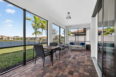 8275 Pedigree Circle Lake Worth FL 33467