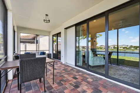8275 Pedigree Circle Lake Worth FL 33467
