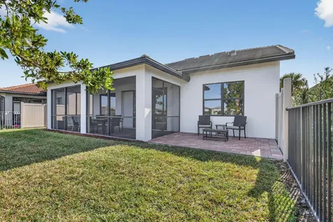 8275 Pedigree Circle Lake Worth FL 33467