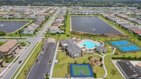 8275 Pedigree Circle Lake Worth FL 33467