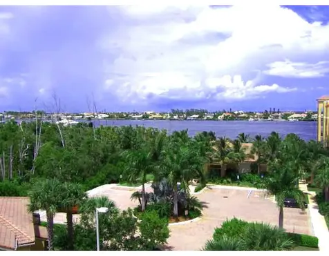 1000 Scotia Drive Hypoluxo FL 33462