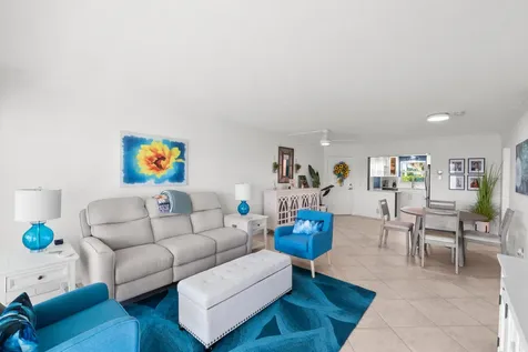 100 Wettaw Lane North Palm Beach FL 33408
