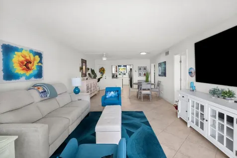 100 Wettaw Lane North Palm Beach FL 33408