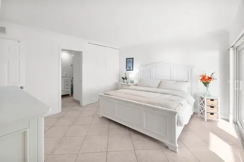 100 Wettaw Lane North Palm Beach FL 33408
