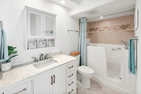 100 Wettaw Lane North Palm Beach FL 33408