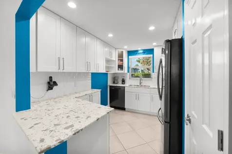 100 Wettaw Lane North Palm Beach FL 33408