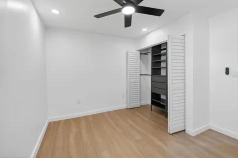 379 Nw 23rd Street Boca Raton FL 33431