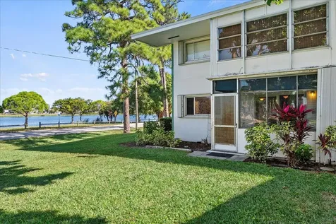 2004 Lake Osborne Drive Lake Worth Beach FL 33461