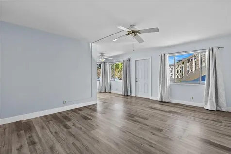 2004 Lake Osborne Drive Lake Worth Beach FL 33461