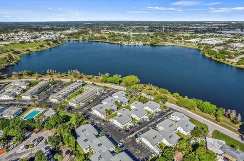 2004 Lake Osborne Drive Lake Worth Beach FL 33461