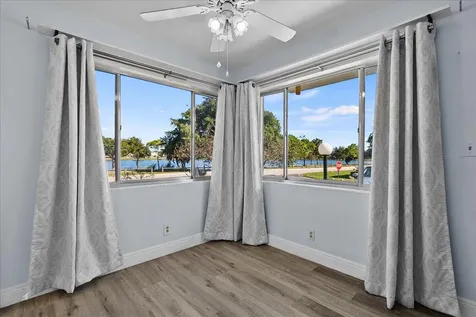 2004 Lake Osborne Drive Lake Worth Beach FL 33461