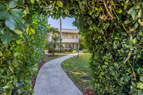 202 Gleason Street Delray Beach FL 33483
