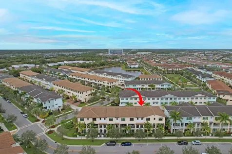 5161 Beckman Terrace Palm Beach Gardens FL 33418