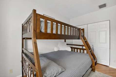 8470 Via Serena Boca Raton FL 33433