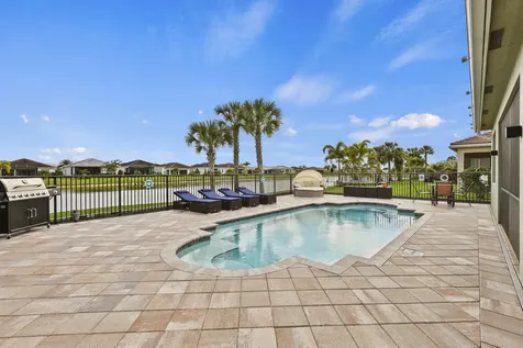 8735 Sw Vico Way Port Saint Lucie FL 34987
