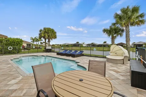 8735 Sw Vico Way Port Saint Lucie FL 34987