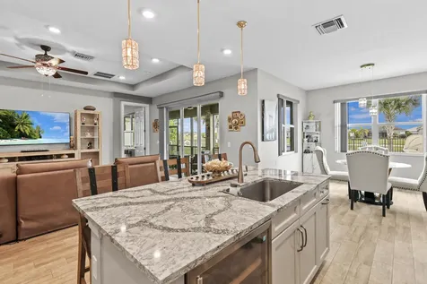 8735 Sw Vico Way Port Saint Lucie FL 34987