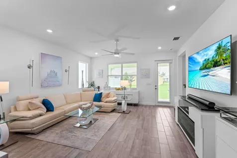 5726 Graceful Way Delray Beach FL 33484