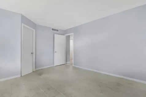 150 Pineview Road Jupiter FL 33469