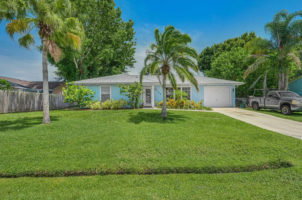 108 Sw De Gouvea Terrace Port Saint Lucie FL 34984